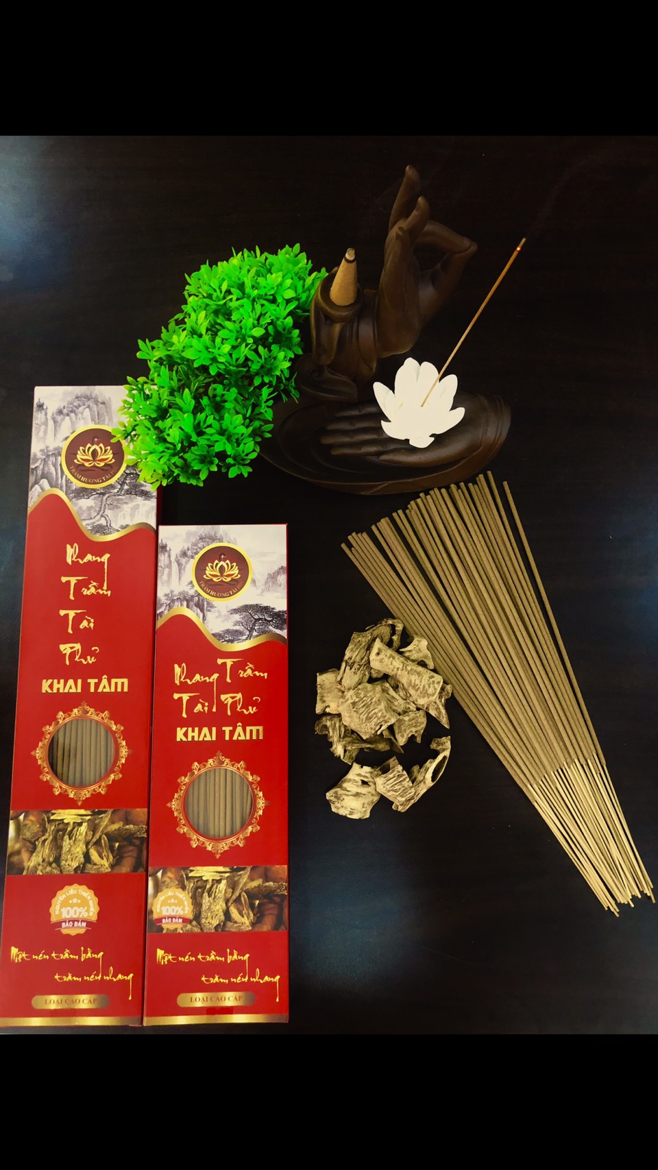 Nhang Trầm Khai Tâm