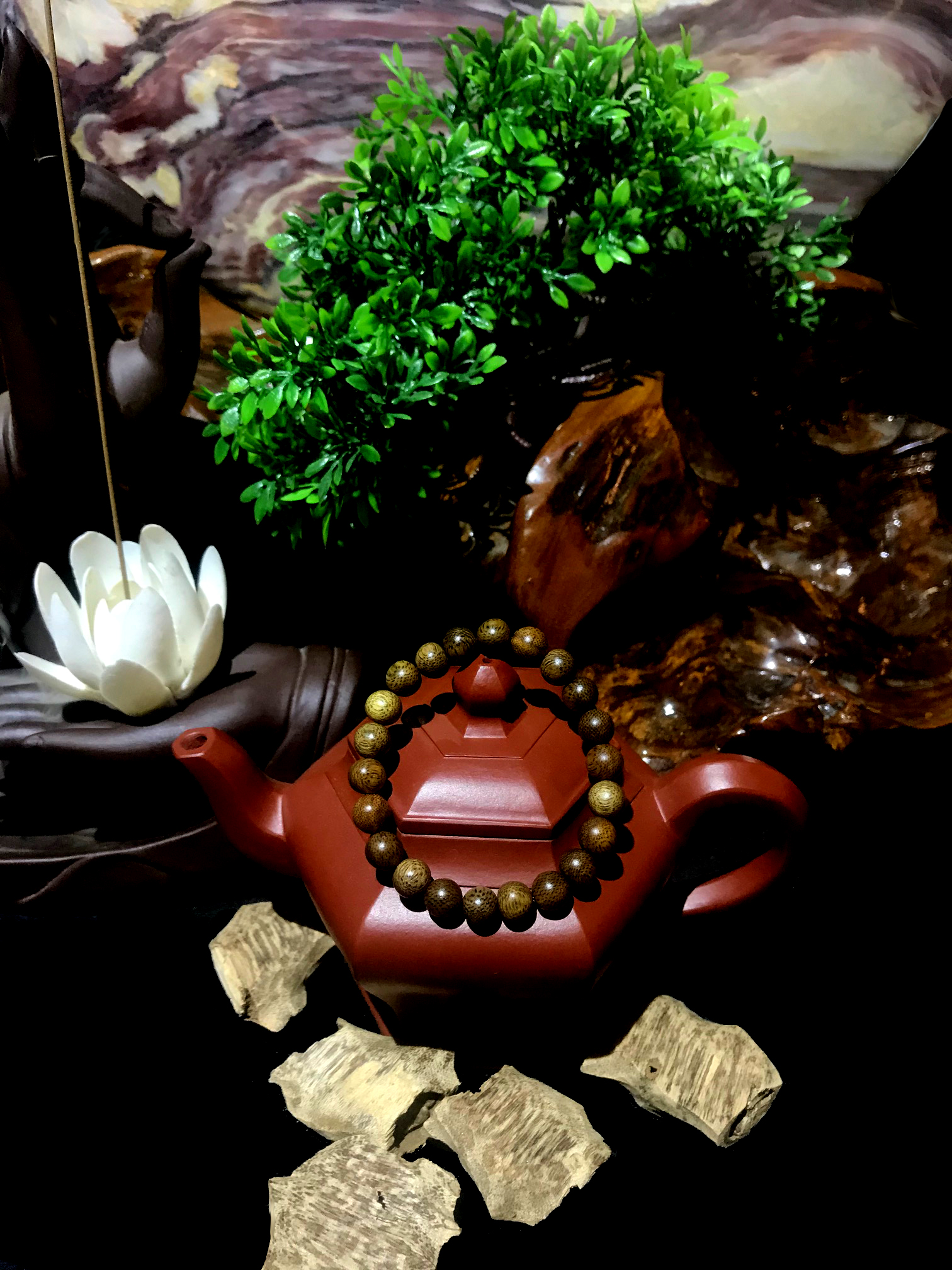 Vòng Tay Trầm Hương Tròn 8 li